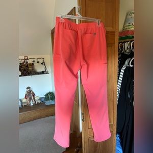 Figs Yola Skinny Scrub Pants- Hot Coral